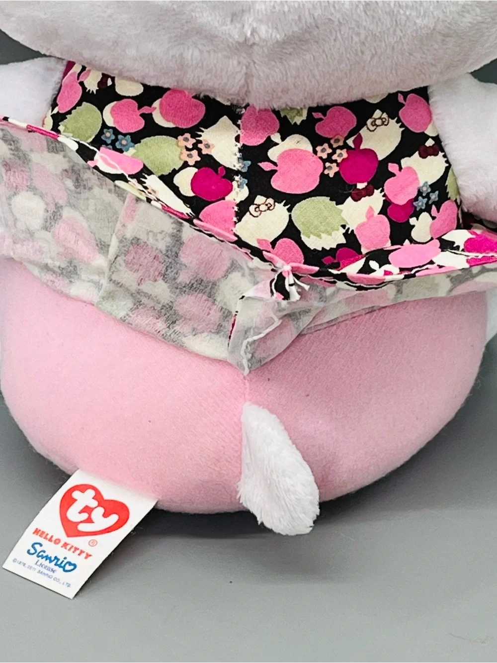 Ty Beanie Buddies Sanrio Hello Kitty Liberty Collab Plush Apple Fabric 9.5”